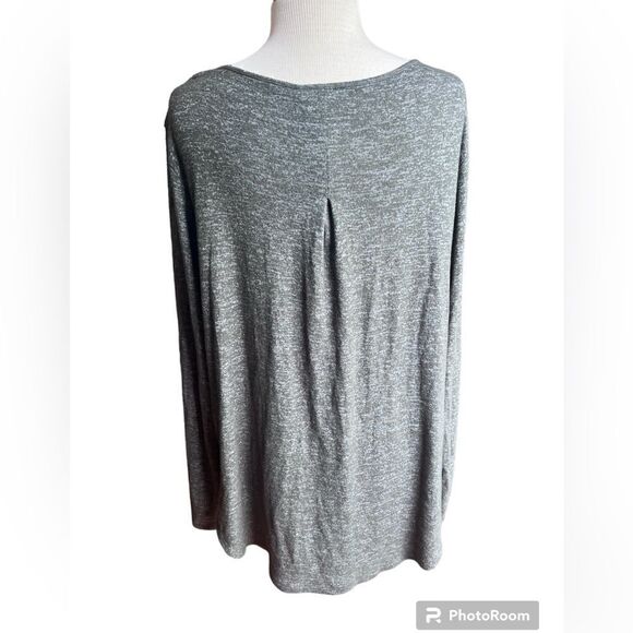 Ava & Viv Size 1X Long Sleeve Gray V-Neck Knit Top Blouse - Picture 2 of 4